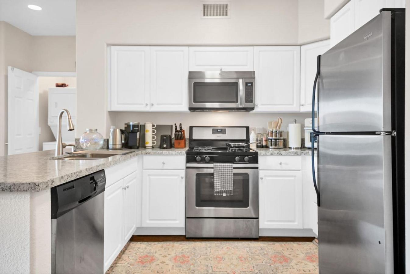 Lux Oasis In Woodland Hills * Los Angeles
